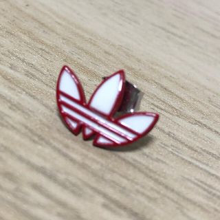 アディダス(adidas)のadidas ピアス(ピアス(片耳用))