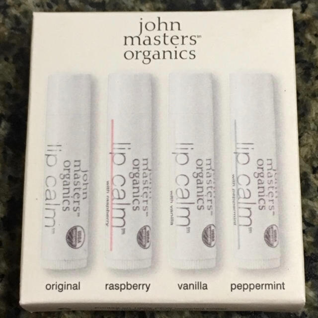 John Masters Organics(ジョンマスターオーガニック)のjohn masters organics リップクリーム4本セット コスメ/美容のスキンケア/基礎化粧品(リップケア/リップクリーム)の商品写真