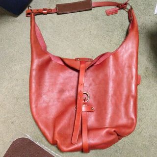 ヘルツ(HERZ)のHERZ レザーバッグ(ショルダーバッグ)