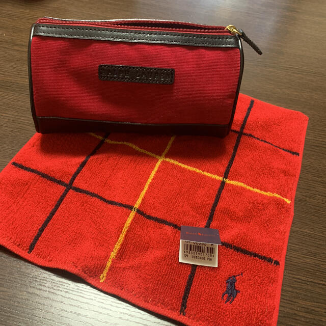 Ralph Lauren(ラルフローレン)のラルフローレン ポーチ&タオルハンカチセット レディースのファッション小物(ポーチ)の商品写真