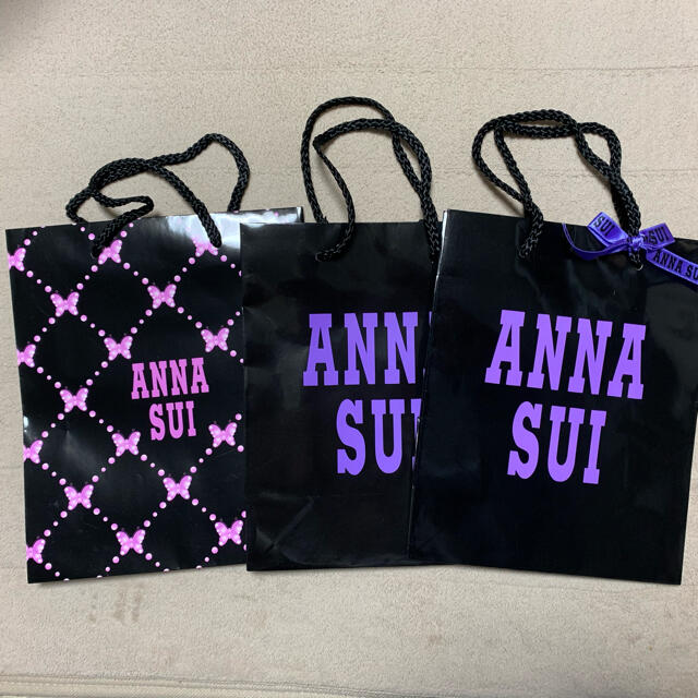 ANNA SUI(アナスイ)のアナスイのブティック限定含むショッパー（紙袋）（中）３枚 レディースのバッグ(ショップ袋)の商品写真