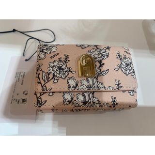 【FURLA】1927*花柄 スナップ式クロージャー スモールウォレット