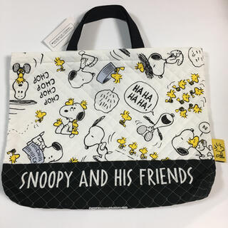 Snoopy 新品タグ付 サンリオ Peanuts スヌーピー 手提げバッグ レッスンバッグの通販 ラクマ