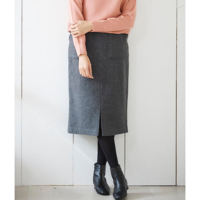 Perle Peche(ペルルペッシュ)のアウトポケットタイトスカート レディースのスカート(ひざ丈スカート)の商品写真
