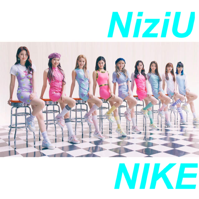 NIKE(ナイキ)の24 NiziU 着用 ナイキ エアフォース1 ’07 イエロー ライフライム レディースの靴/シューズ(スニーカー)の商品写真