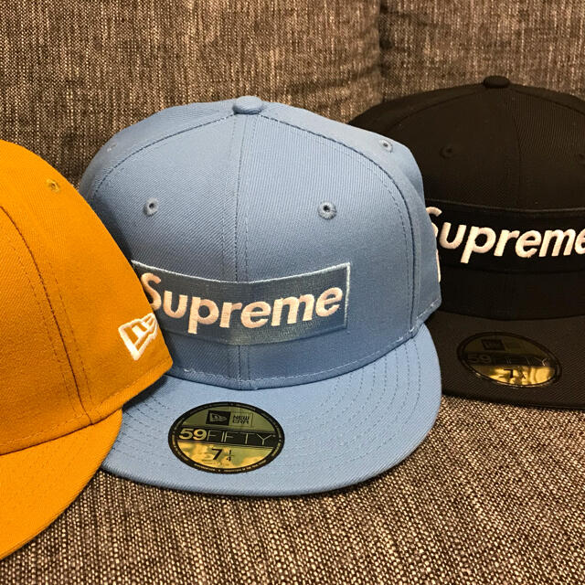 Supreme(シュプリーム)のsupreme box ブルー　ニューエラ メンズの帽子(キャップ)の商品写真