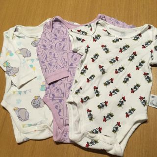 ユニクロ(UNIQLO)のユニクロ　長袖ボディスーツ&半袖ボディスーツ3枚セット　70(肌着/下着)