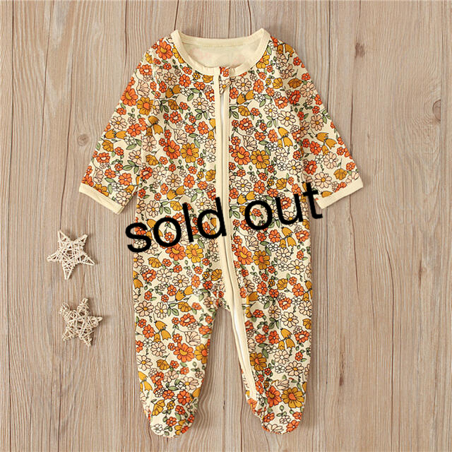 激安特価 【新品】足つき 長袖 花柄 ロンパース ロンパース Baby GAP 花柄 ロンパース 80