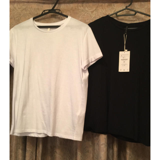 ZARA(ザラ)の新品ＺAＲAt Tシャツ2枚セット黒白 レディースのトップス(Tシャツ(半袖/袖なし))の商品写真