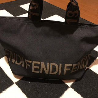 フェンディ キャンバストートバッグの通販 9点 | FENDIを買うならラクマ