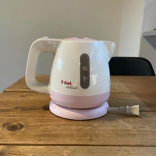 ティファール(T-fal)のT-faL 電気ケトル(電気ケトル)