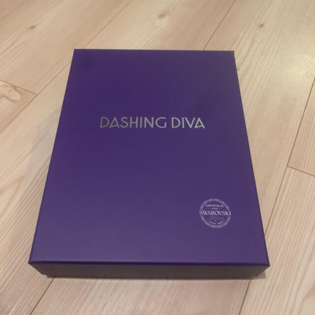 DASHING DIVA 1