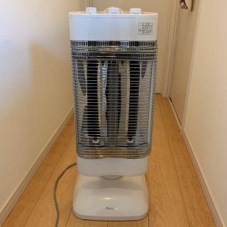 ダイキン(DAIKIN)のダイキン　セラムヒート　erft11ms(電気ヒーター)