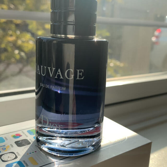 Diorソヴァージュオードゥパルファン60ml