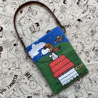 スヌーピー(SNOOPY)の☆ スヌーピー ハンドル付きポーチ ☆ビンテージシーツリメイク フライングエース(ポーチ)