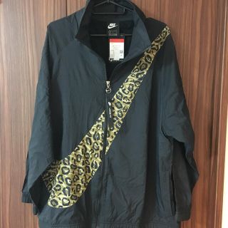 NIKE(レオパード ・ ナイロンジャケット)のフリマアイテム一覧 NIKE(レオパード ・ ナイロンジャケット)のフリマアイテム一覧