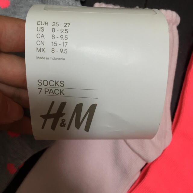 H&M(エイチアンドエム)の新品 H&M 15〜17cm ソックス4足 セット キッズ/ベビー/マタニティのこども用ファッション小物(靴下/タイツ)の商品写真