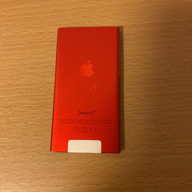 Apple(アップル)のiPod nano PRODUCT RED　16GB スマホ/家電/カメラのオーディオ機器(ポータブルプレーヤー)の商品写真