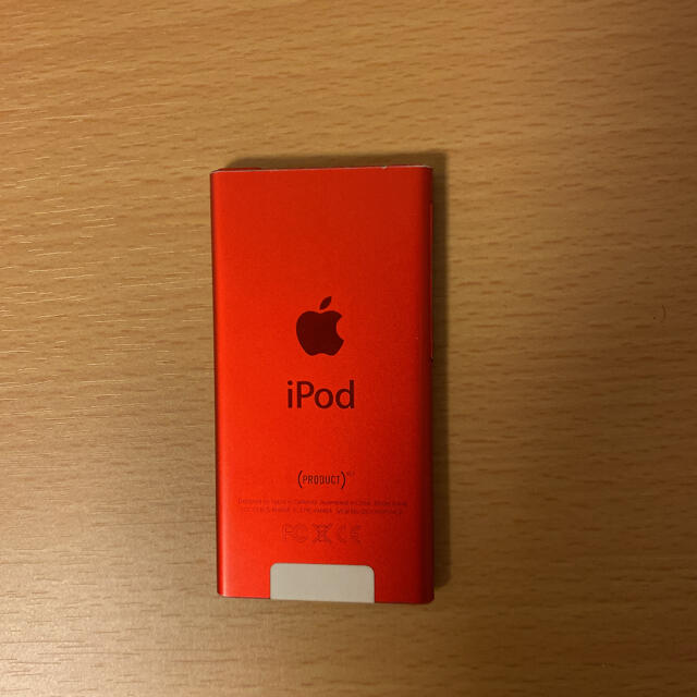 Apple(アップル)のiPod nano PRODUCT RED　16GB スマホ/家電/カメラのオーディオ機器(ポータブルプレーヤー)の商品写真