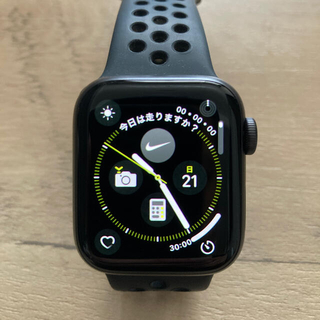 アップルウォッチ(Apple Watch)の[超美品]Apple watch SE NIKE 40mm(その他)