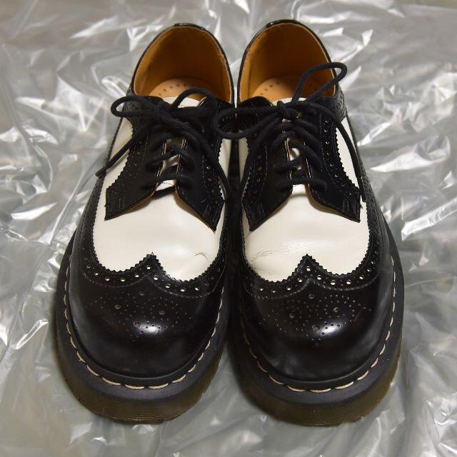 Dr.Martens(ドクターマーチン)のDr.Martens ウィングチップ バイカラー ５ホール uk6(24.5) レディースの靴/シューズ(ローファー/革靴)の商品写真