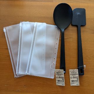 ムジルシリョウヒン(MUJI (無印良品))の無印良品　未使用 シリコンスプーン　スパチュラ  &おまけ付(調理道具/製菓道具)