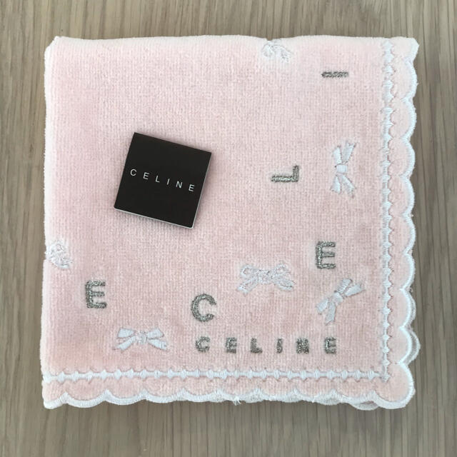 celine(セリーヌ)のセリーヌ タオルハンカチ  新品 未使用 レディースのファッション小物(ハンカチ)の商品写真