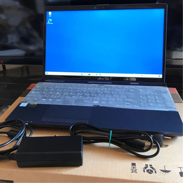 富士通 Lifebook core i7 SSD 256GB メモリ 32GB