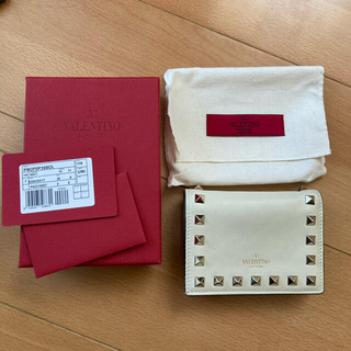 ヴァレンティノ 財布 良品 二つ折り 送料込❗️(財布)