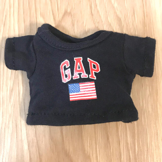 GAP(ギャップ)のギャップ  ガチャガチャ 紺 ネイビー 激レア かわいい ぬいぐるみ  着せ替え エンタメ/ホビーのおもちゃ/ぬいぐるみ(ぬいぐるみ)の商品写真