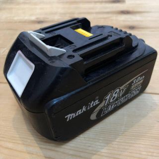 マキタ純正バッテリー　18v 3Ah(工具/メンテナンス)