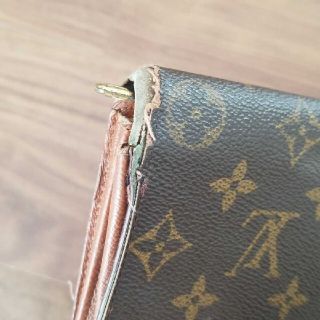 ルイヴィトン(LOUIS VUITTON)のルイヴィトン　長財布　財布(財布)