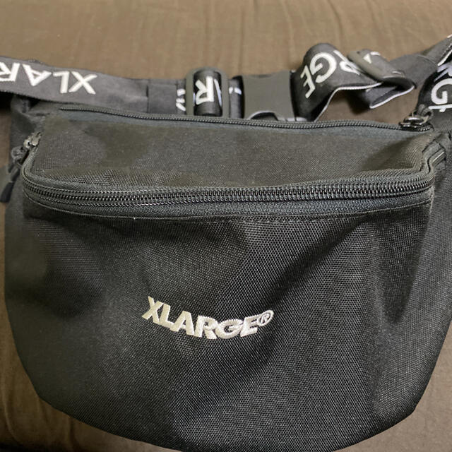 XLARGE(エクストララージ)のXLARGEショルダーバッグ メンズのバッグ(ショルダーバッグ)の商品写真