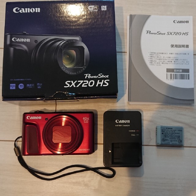 コンパクトデジタルカメラ美品 Canon SX720 HS