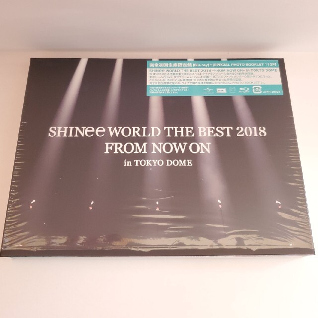 SHINee(シャイニー)のSHINee WORLD THE BEST 2018  初回Blu-Ray エンタメ/ホビーのDVD/ブルーレイ(ミュージック)の商品写真