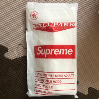 シュプリーム(Supreme)のシュプリーム　ノベルティ　ポンチョ　Ballpark supreme(その他)