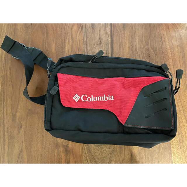 Columbia(コロンビア)の値下げしました！Columbia ウエポ メンズのバッグ(ウエストポーチ)の商品写真