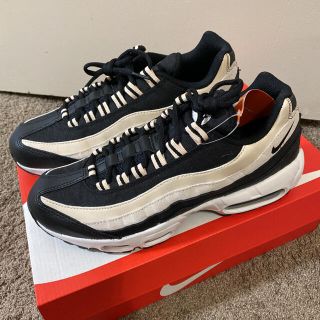 ナイキ(NIKE)の【新品未使用】NIKE AIRMAX95 ブラック/パールホワイト 25.5cm(スニーカー)