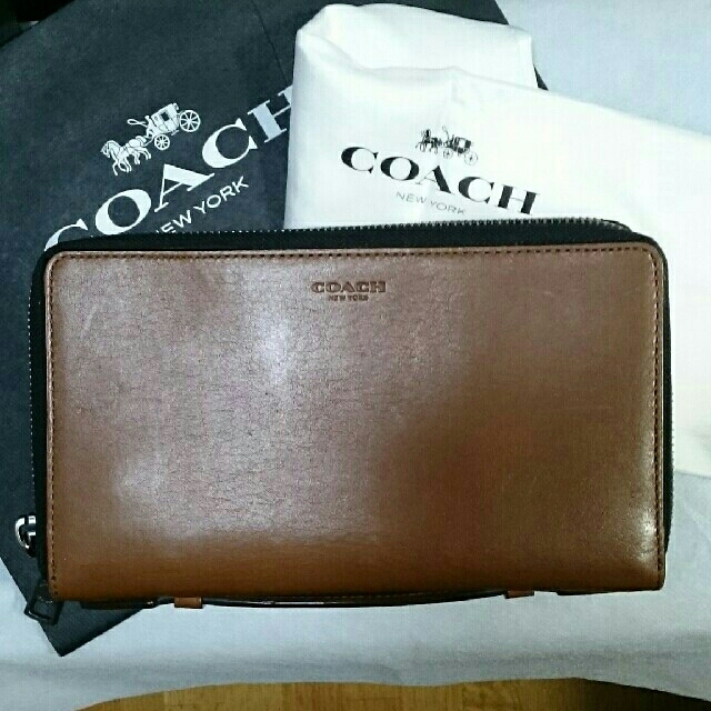 COACH(コーチ)のコーチ  スポーツカーフレザー  ダブルジップ トラベルオーガナイザー メンズのバッグ(その他)の商品写真