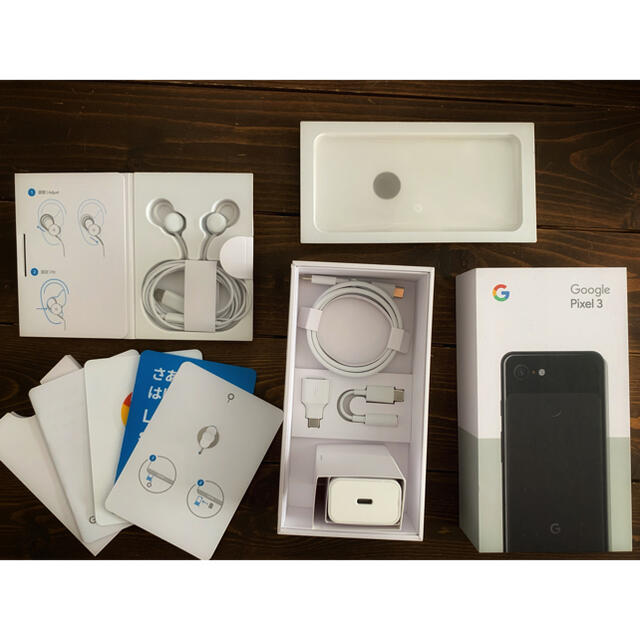 Google Pixel(グーグルピクセル)の【美品】Google pixel3 付属品セット※本体なし【未使用】 スマホ/家電/カメラのオーディオ機器(ヘッドフォン/イヤフォン)の商品写真