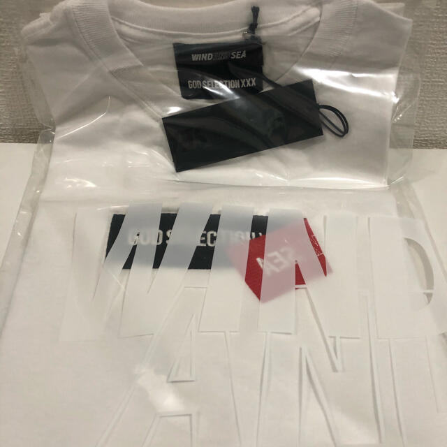SEA(シー)のWDS × XXX T-shirt メンズのトップス(Tシャツ/カットソー(半袖/袖なし))の商品写真