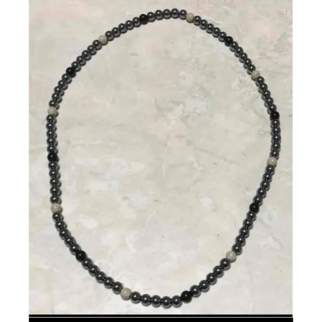 テラヘルツ　ブラックシリカ  北投石ネックレス50cmオペロンゴム レディースのアクセサリー(ネックレス)の商品写真