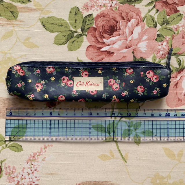 Cath Kidston(キャスキッドソン)のペンケース インテリア/住まい/日用品の文房具(ペンケース/筆箱)の商品写真