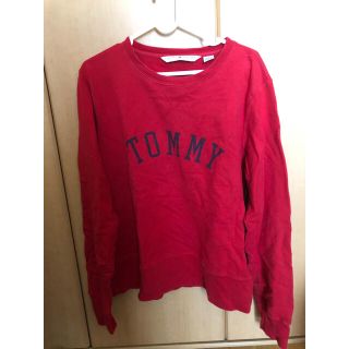 トミーヒルフィガー(TOMMY HILFIGER)のTOMMY HILFIGER トミーヒルフィガー トレーナー 赤(トレーナー/スウェット)