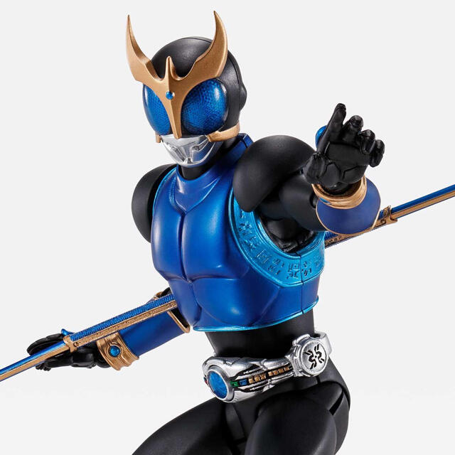 shフィギュアーツ(真骨彫製法)仮面ライダークウガ ドラゴンペガサス