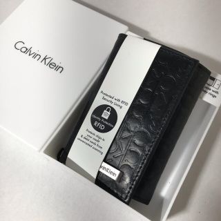 カルバンクライン(Calvin Klein)の直営店購入 新品カルバンクライン 高級牛革11000円 6連キーケース(キーケース)