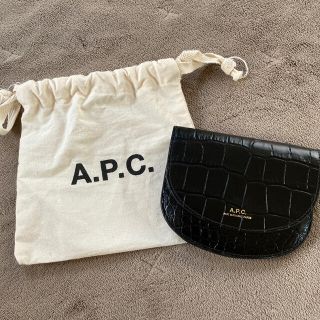 アーペーセー(A.P.C)のA.P.C. ミニ財布　財布　クロコ　型押し　ミニウォレット(財布)