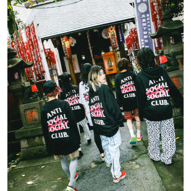 安心なので買 ANTI SOCIAL CLUB BISH パーカー Mサイズ ASSC univ