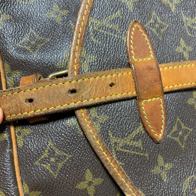 LOUIS VUITTON(ルイヴィトン)のLouis Vuitton ソミュール30 レディースのバッグ(ショルダーバッグ)の商品写真