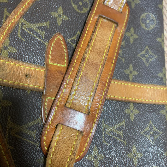 LOUIS VUITTON(ルイヴィトン)のLouis Vuitton ソミュール30 レディースのバッグ(ショルダーバッグ)の商品写真